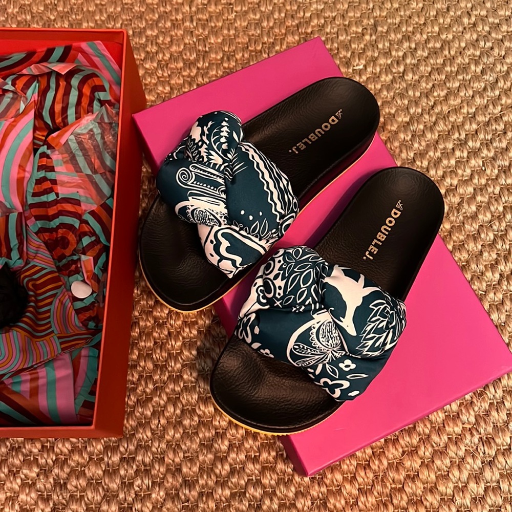 LaDoubleJ Treccia Slides